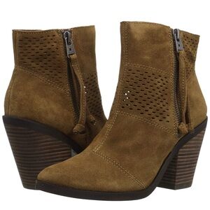 Lucky Brand Ramses Booties size 9